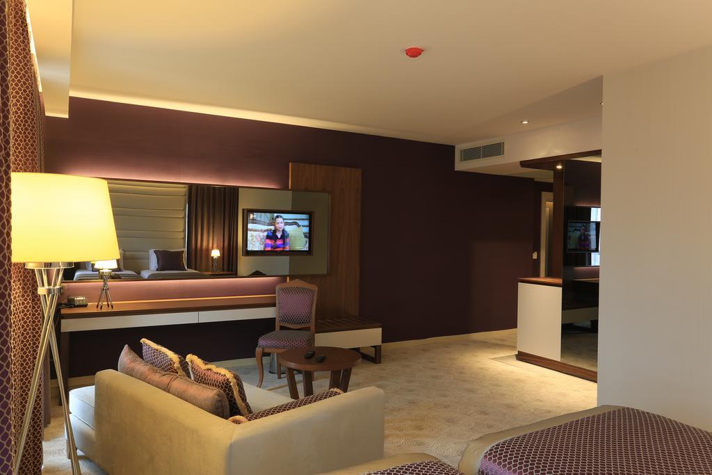 Hassuites Μούγκλα Δωμάτιο φωτογραφία