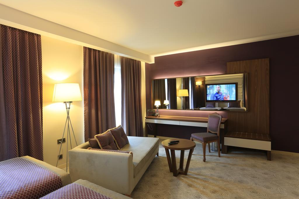 Hassuites Μούγκλα Δωμάτιο φωτογραφία